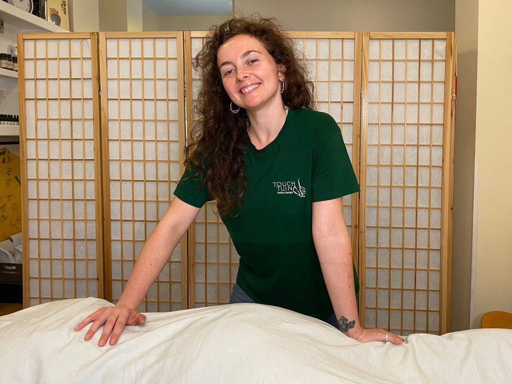 Find out what a treatment with Hazel will be like